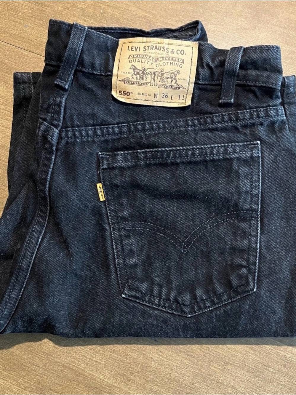 Levi's 550 Men's Black Denim Relaxed Fit Jeans